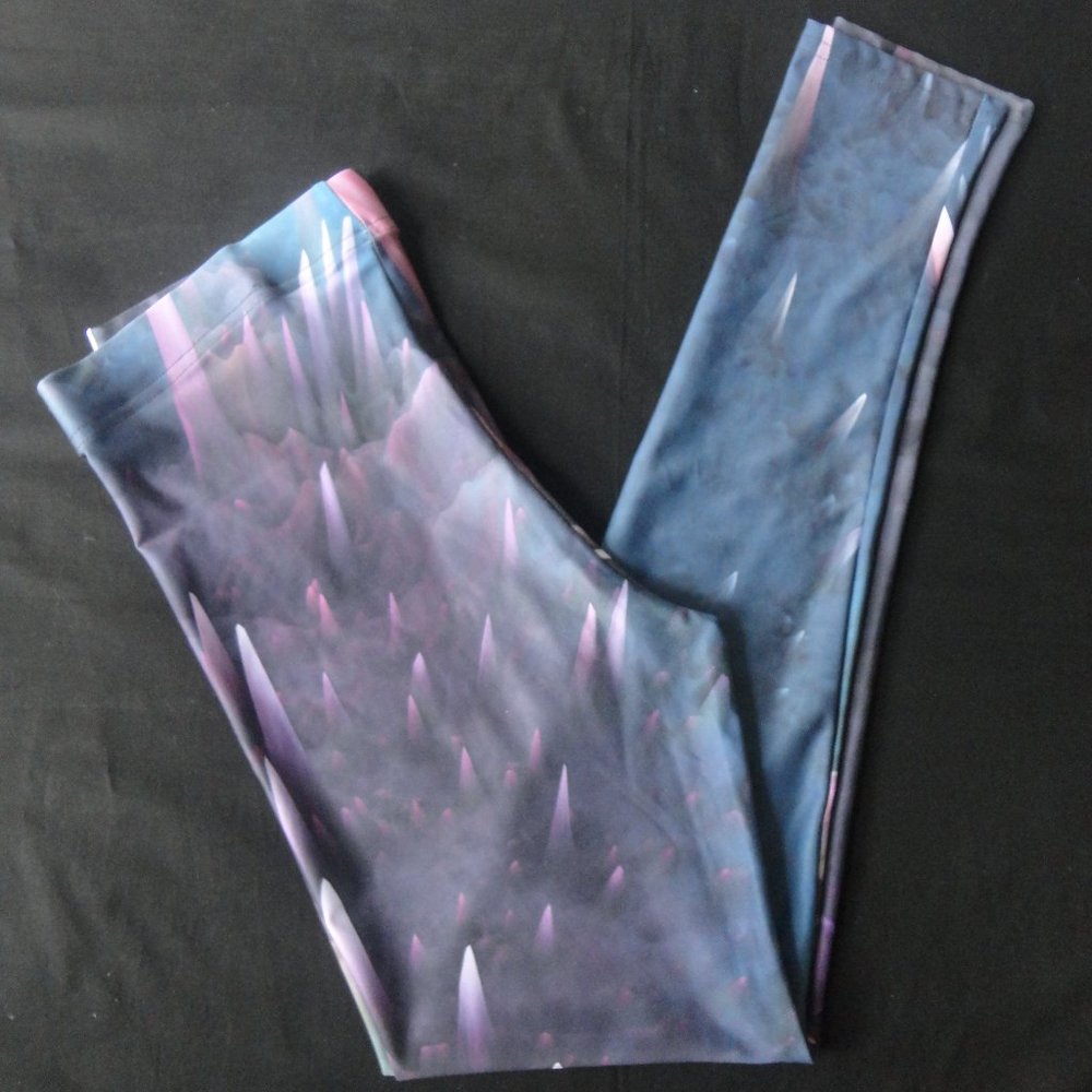 Leggings BIG BANG Size Medium Fellow Citizens